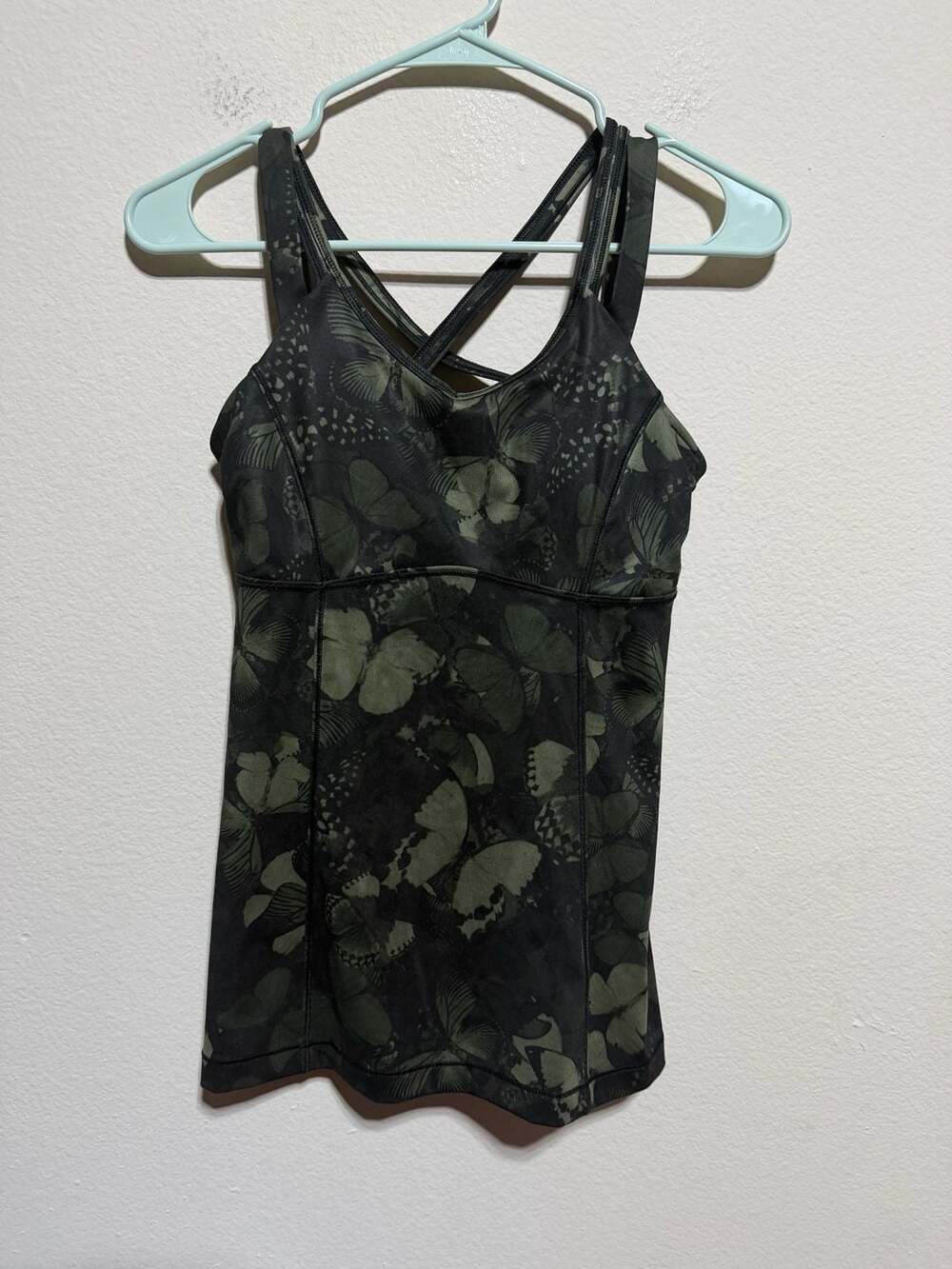 Lululemon Happy Strappy Tank Top in Green Butterfly Print, Size 6